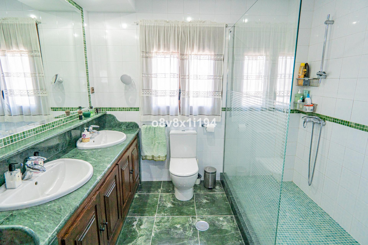 4 Bed Townhouse for sale in Cártama Costa Del Sol, Málaga, Spain