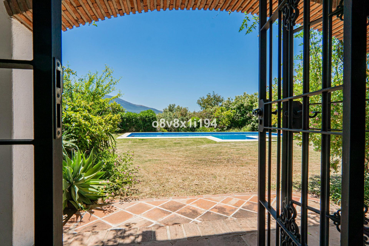 4 Bed Townhouse for sale in Cártama Costa Del Sol, Málaga, Spain
