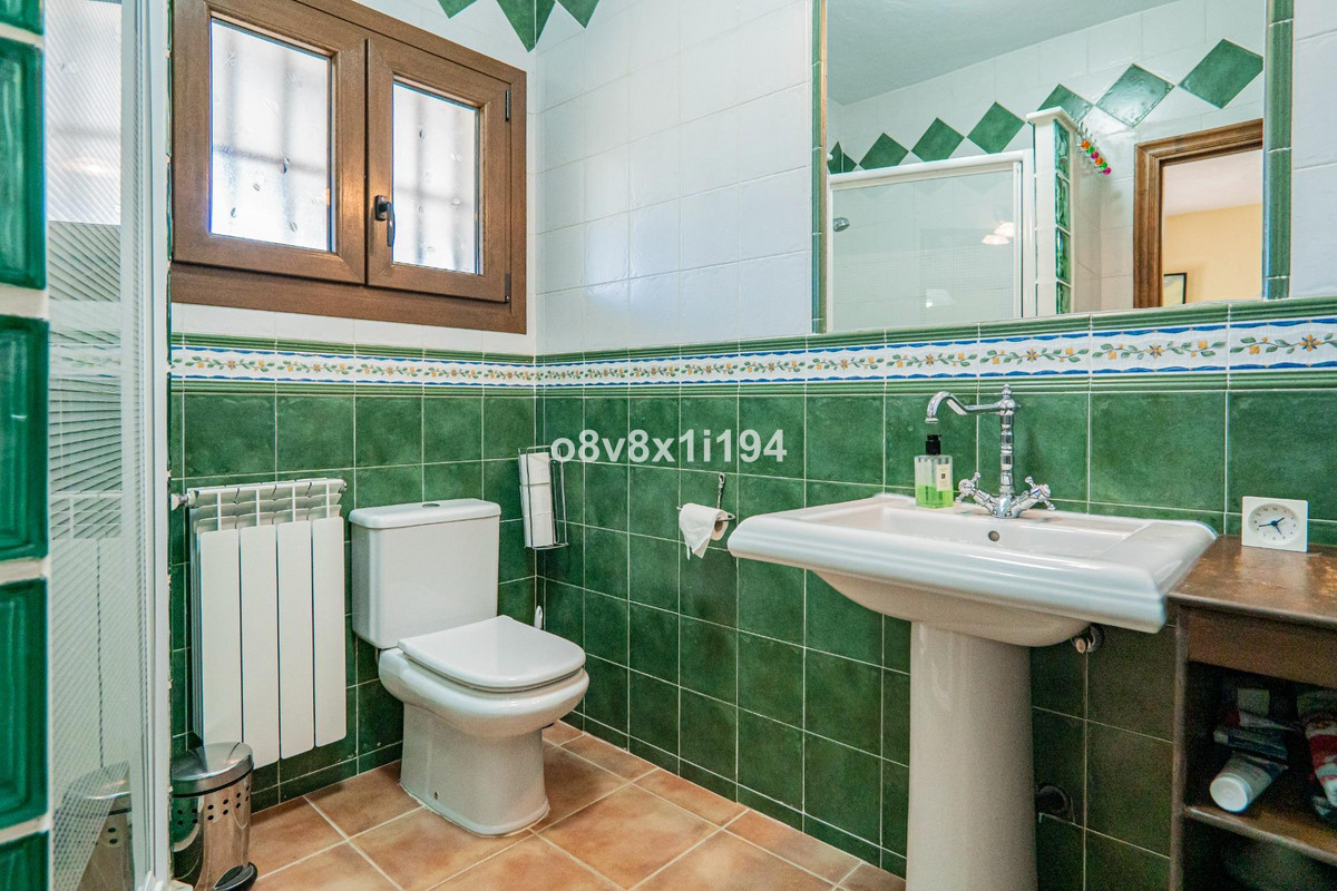 4 Bed Townhouse for sale in Cártama Costa Del Sol, Málaga, Spain