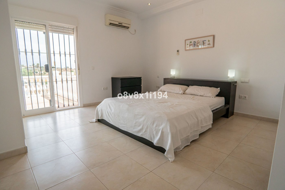 5 Bed Townhouse for sale in Benajarafe Costa Del Sol East, Málaga, Spain