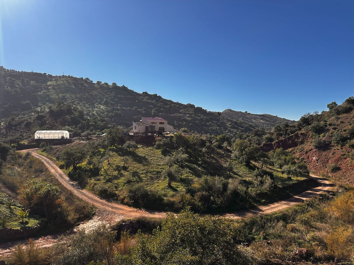 Se vende Terreno Rustico  en Costa Del Sol, Málaga, España
