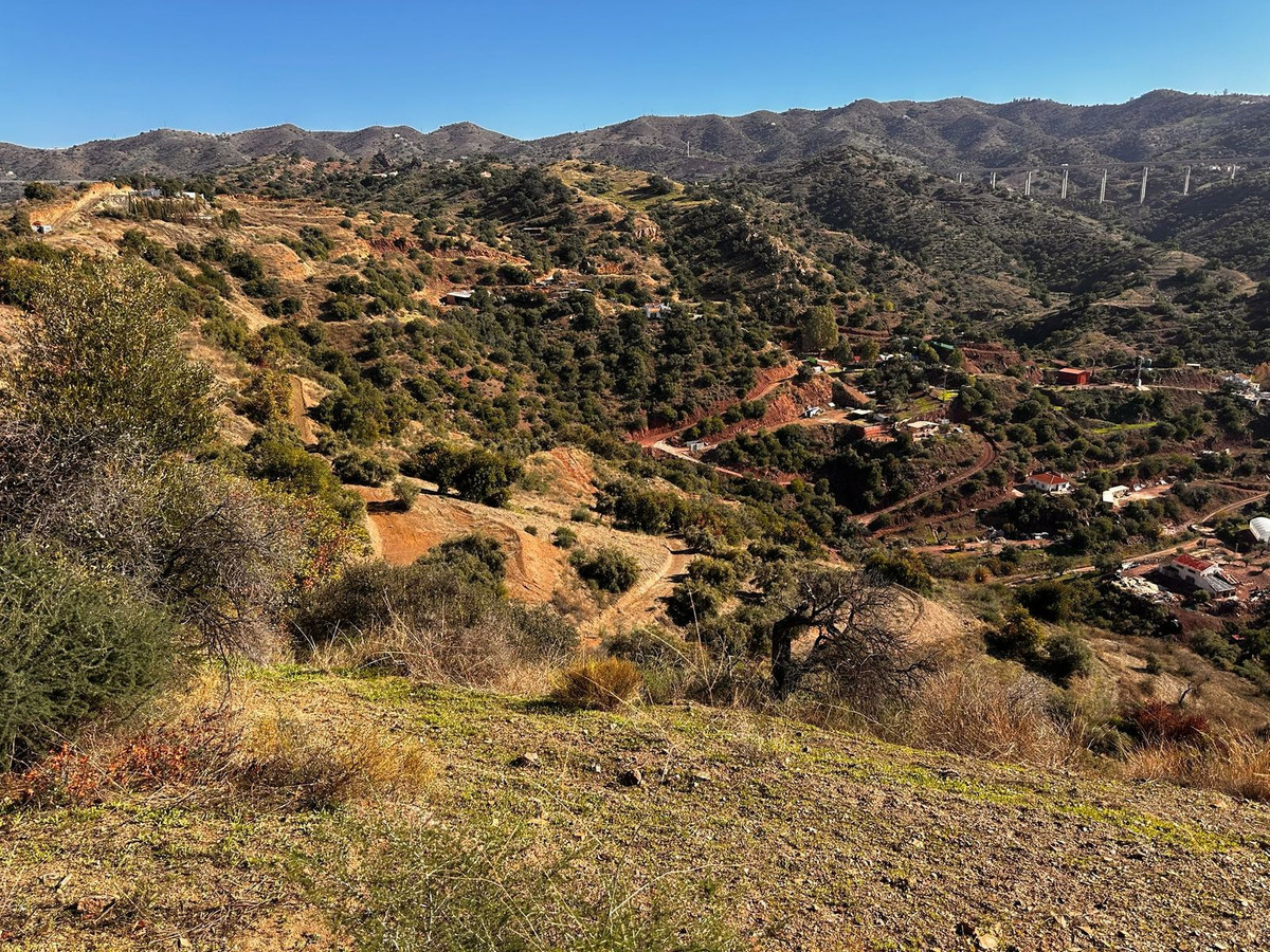 Se vende Terreno Rustico  en Costa Del Sol, Málaga, España