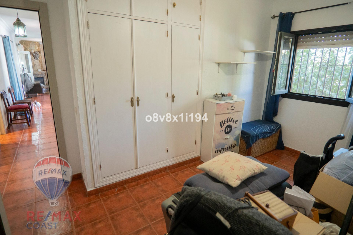3 Bed Townhouse for sale in Coín Costa Del Sol, Málaga, Spain