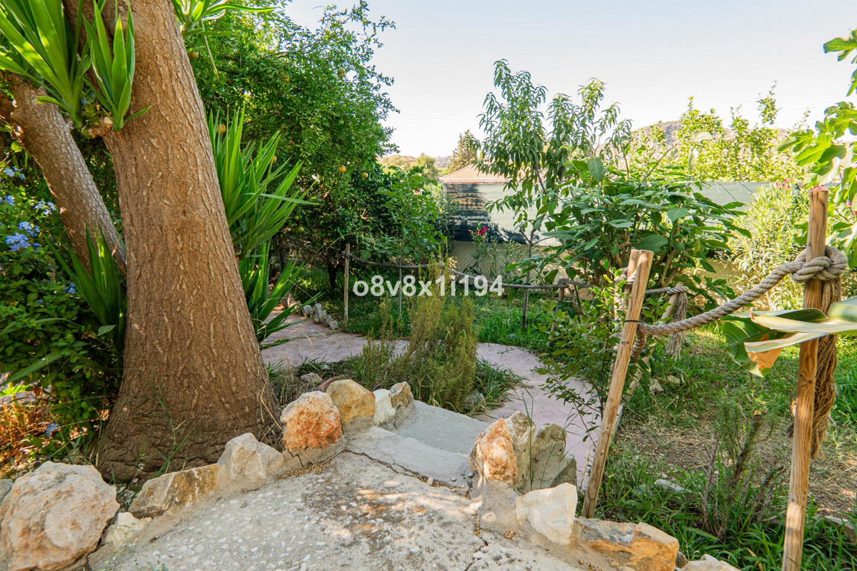 3 Bed Townhouse for sale in Coín Costa Del Sol, Málaga, Spain