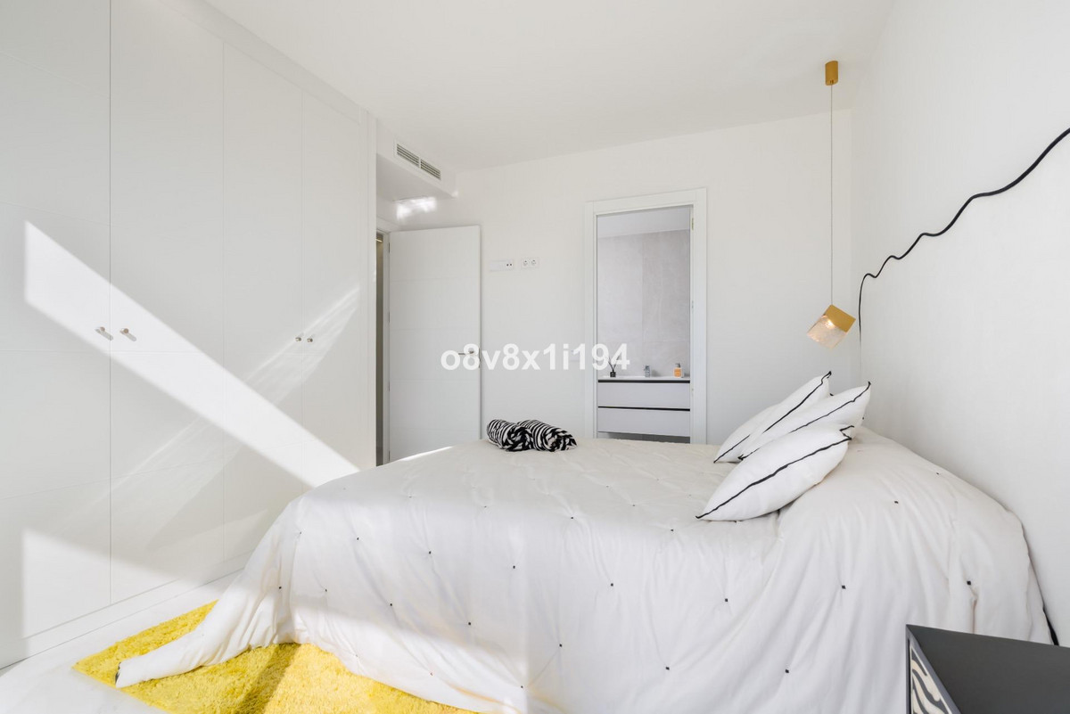 2 Bed Apartment for sale in Estepona Costa Del Sol, Málaga, Spain