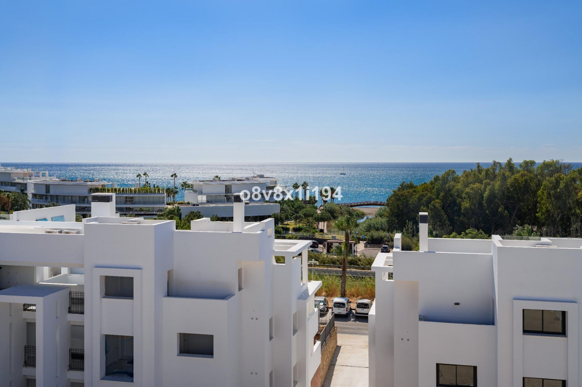 2 Bed Apartment for sale in Estepona Costa Del Sol, Málaga, Spain