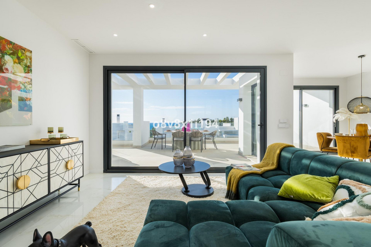 2 Bed Apartment for sale in Estepona Costa Del Sol, Málaga, Spain
