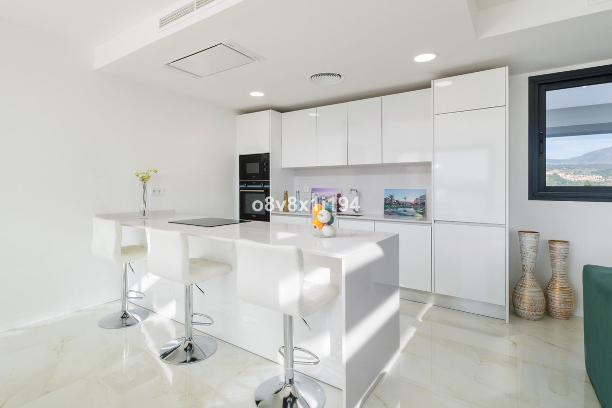 2 Bed Apartment for sale in Estepona Costa Del Sol, Málaga, Spain
