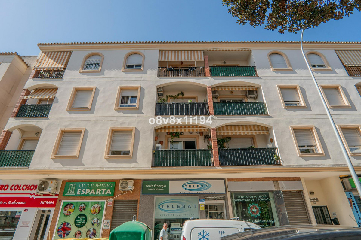 3 Bed Apartment for sale in Torremolinos Costa Del Sol, Málaga, Spain