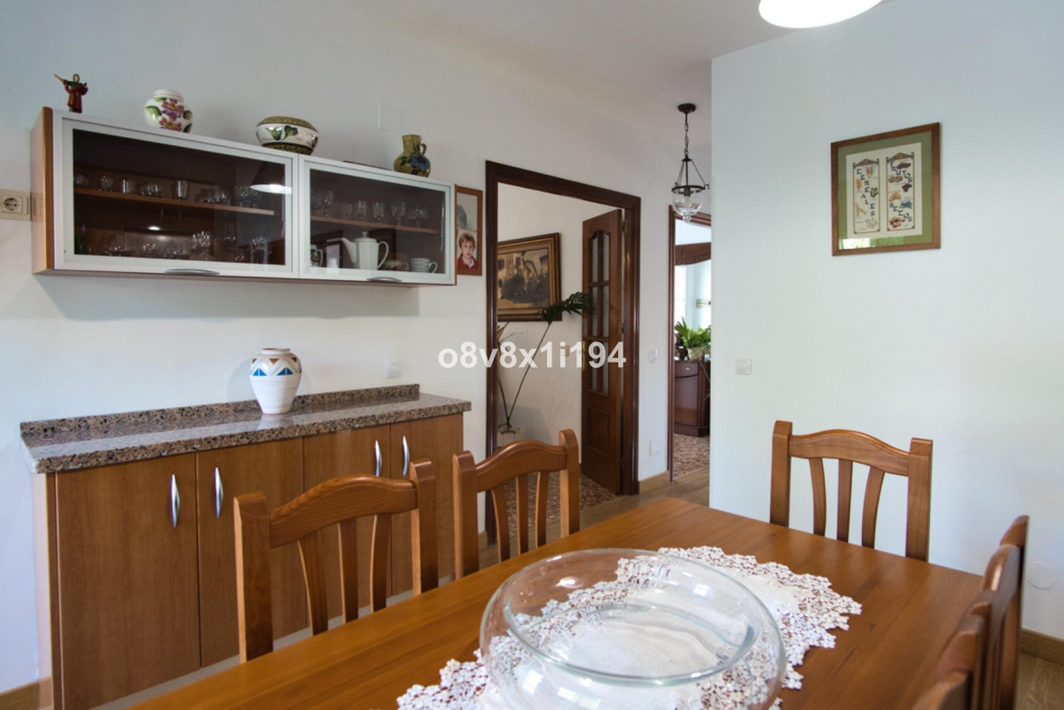 5 Bed Townhouse for sale in Rincón De La Victoria Costa Del Sol East, Málaga, Spain