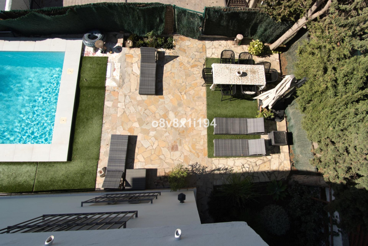 5 Bed Townhouse for sale in Rincón De La Victoria Costa Del Sol East, Málaga, Spain