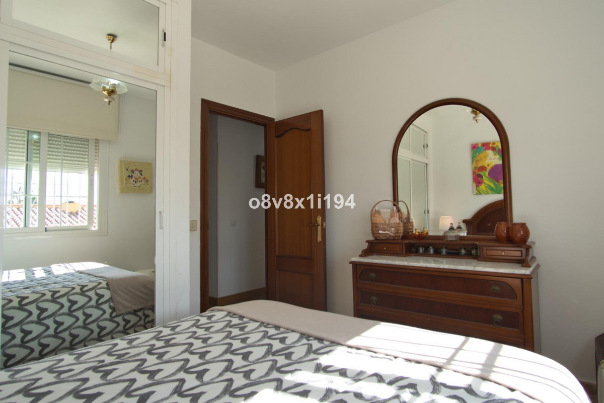 5 Bed Townhouse for sale in Rincón De La Victoria Costa Del Sol East, Málaga, Spain