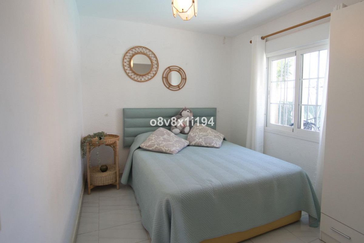 5 Bed Townhouse for sale in Rincón De La Victoria Costa Del Sol East, Málaga, Spain