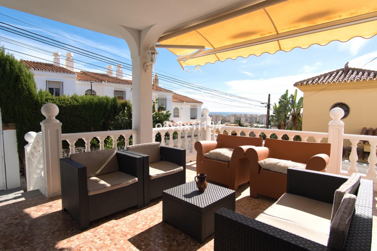 5 Bed Townhouse for sale in Rincón De La Victoria Costa Del Sol East, Málaga, Spain