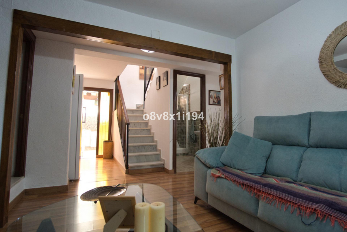 5 Bed Townhouse for sale in Rincón De La Victoria Costa Del Sol East, Málaga, Spain
