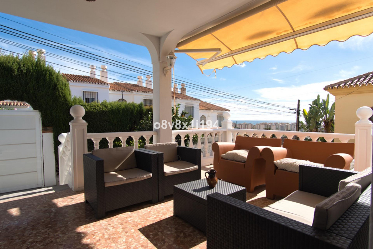 5 Bed Townhouse for sale in Rincón De La Victoria Costa Del Sol East, Málaga, Spain