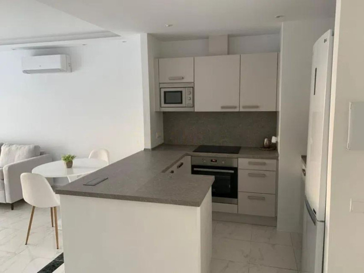 1 Bed Apartment for sale in Marbella Costa Del Sol, Málaga, Spain