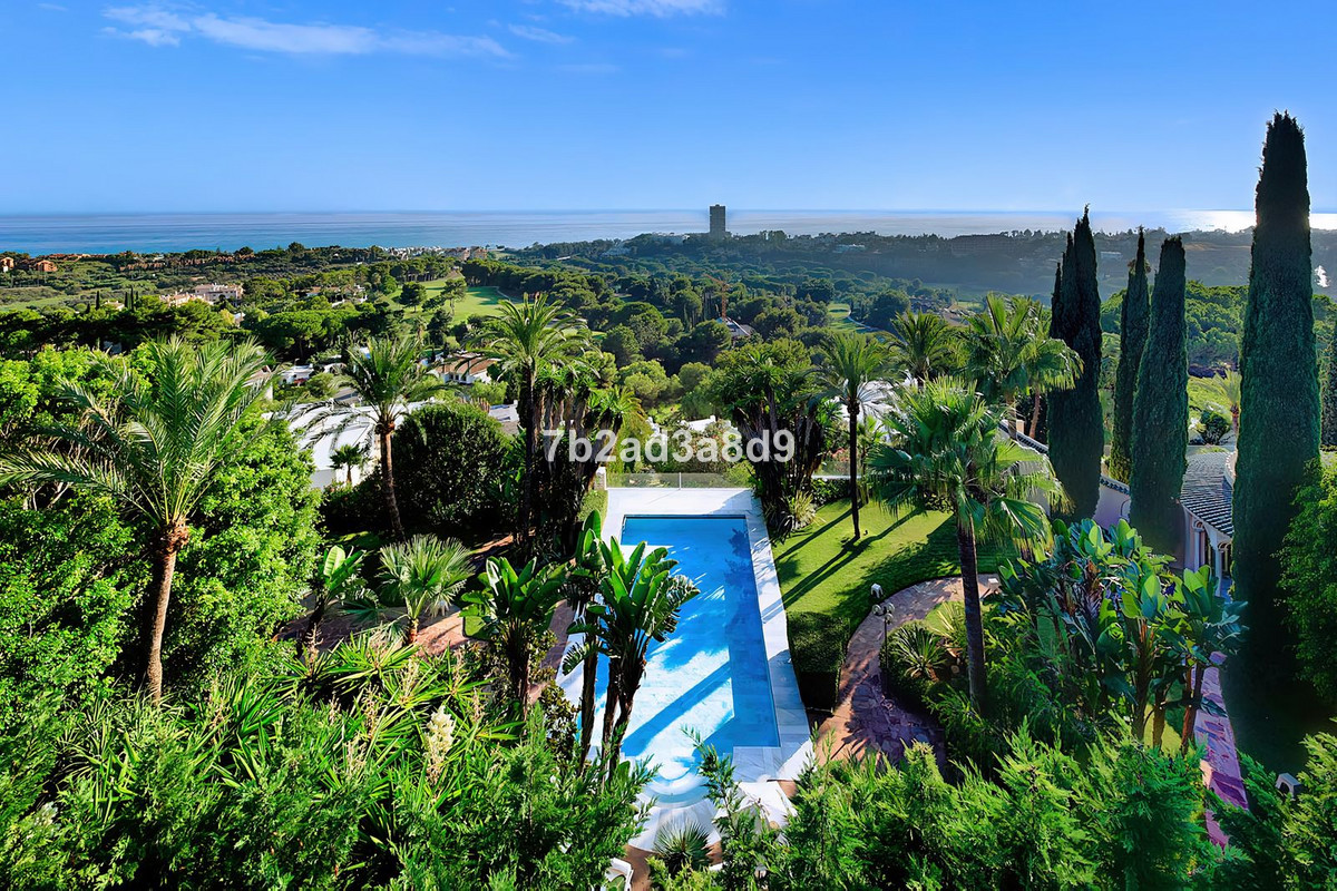 10 Bed Townhouse for sale in Río Real Costa Del Sol, Málaga, Spain