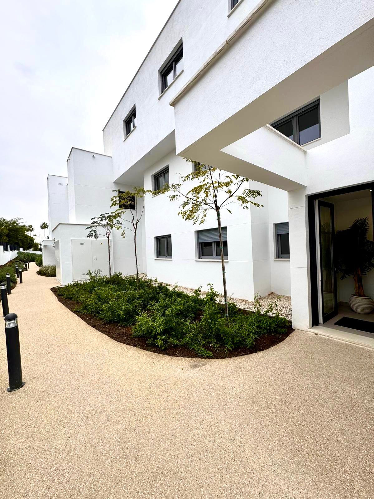 2 Bed Apartment for sale in Bel Air Costa Del Sol, Málaga, Spain