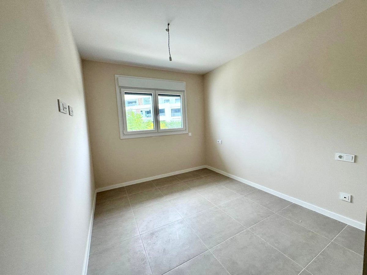 2 Bed Apartment for sale in Bel Air Costa Del Sol, Málaga, Spain