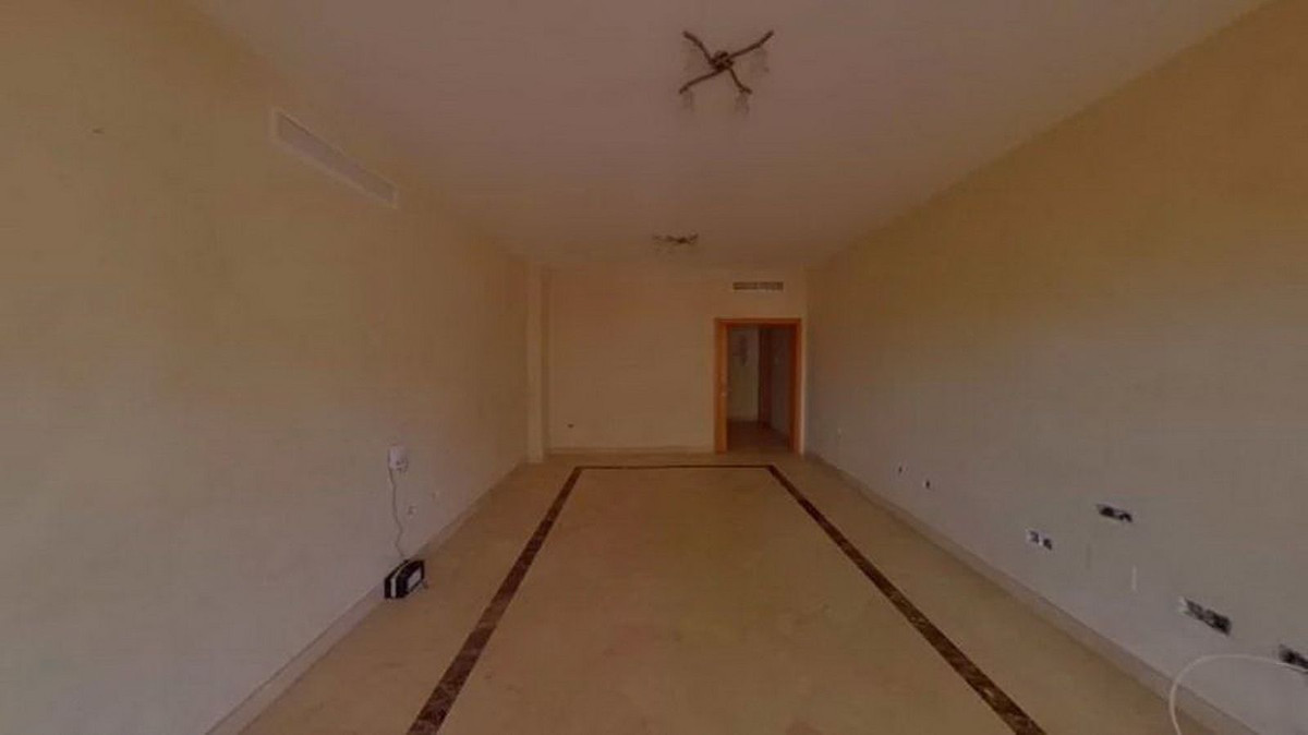 2 Bed Apartment for sale in Benahavís Costa Del Sol, Málaga, Spain