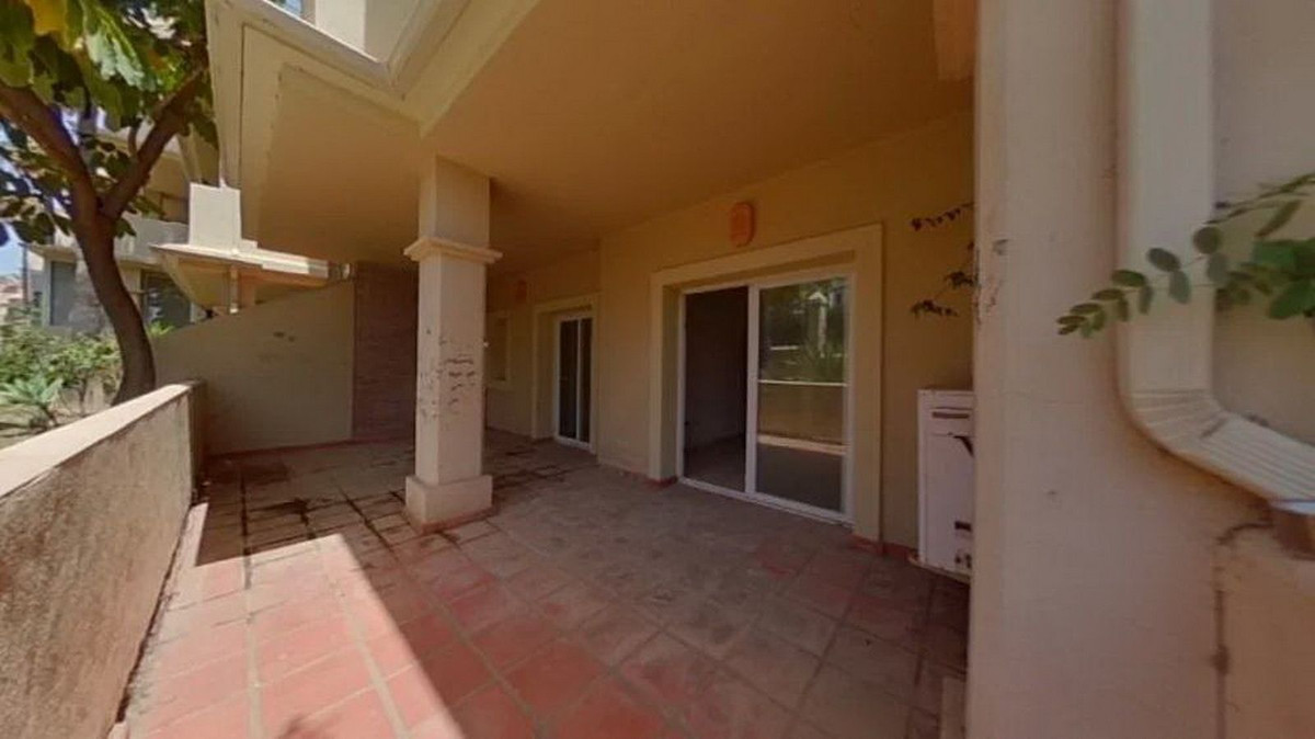 2 Bed Apartment for sale in Benahavís Costa Del Sol, Málaga, Spain