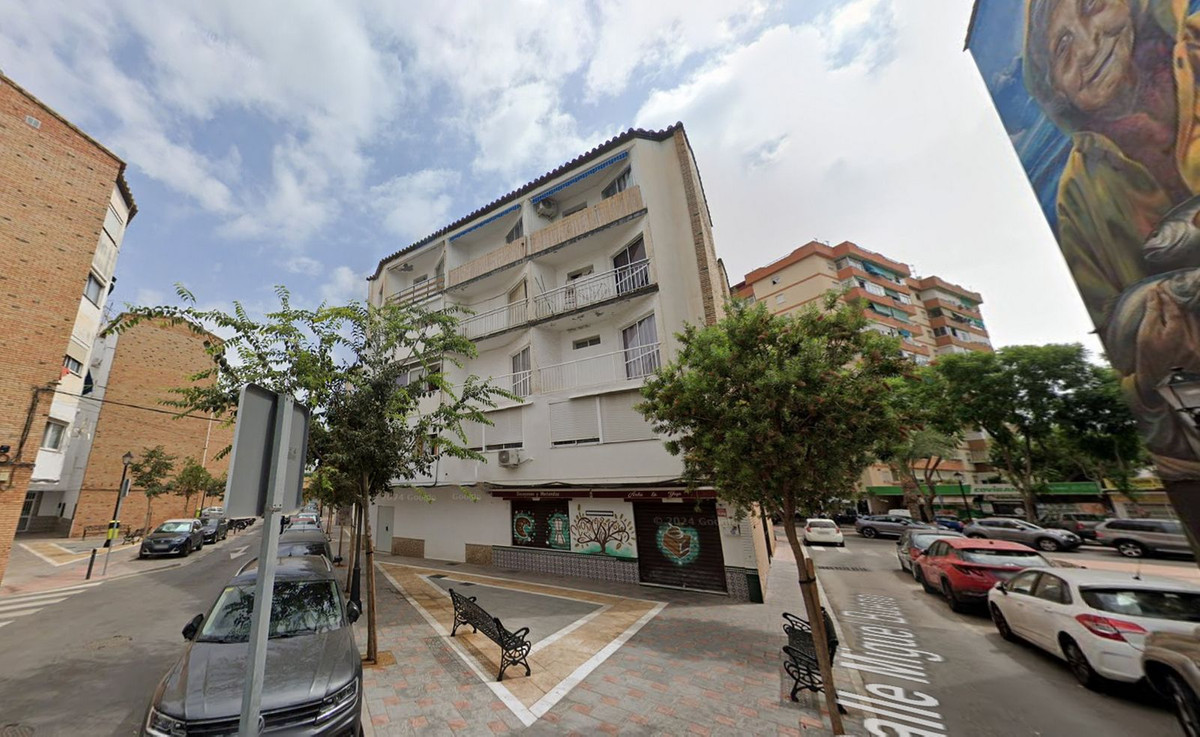 Se vende Apartamento Planta Media de 3 dormitorios en Costa Del Sol, Málaga, España
