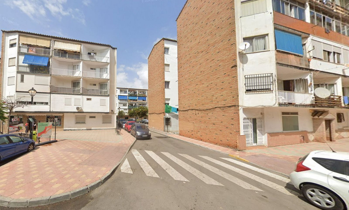 Se vende Apartamento Planta Media de 3 dormitorios en Costa Del Sol, Málaga, España