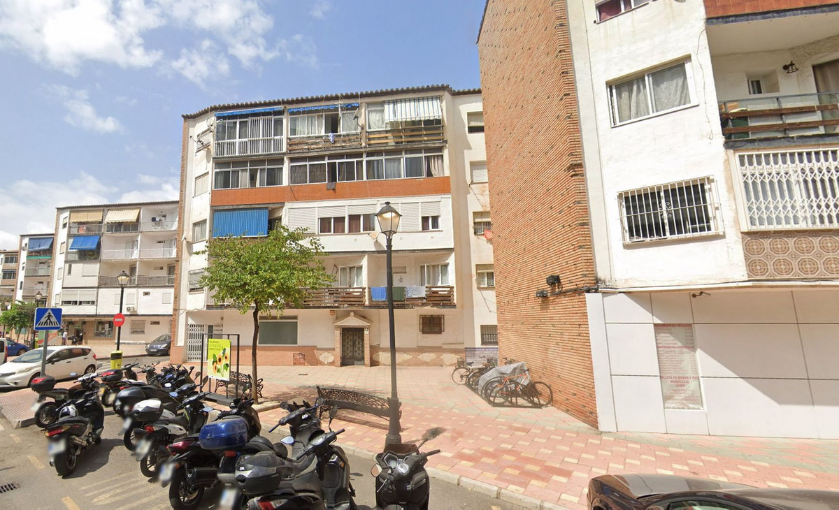 Se vende Apartamento Planta Media de 3 dormitorios en Costa Del Sol, Málaga, España