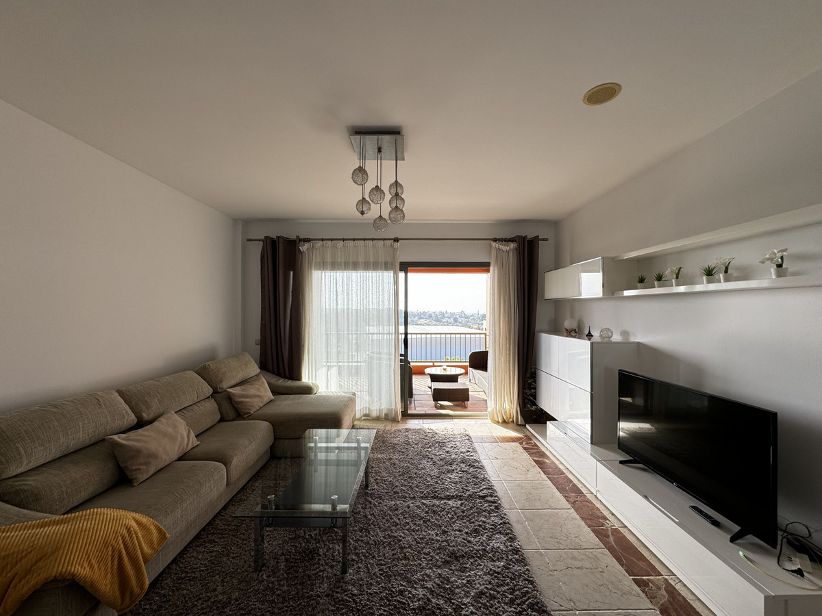 Se vende Apartamento Planta Media de 2 dormitorios en Costa Del Sol, Málaga, España