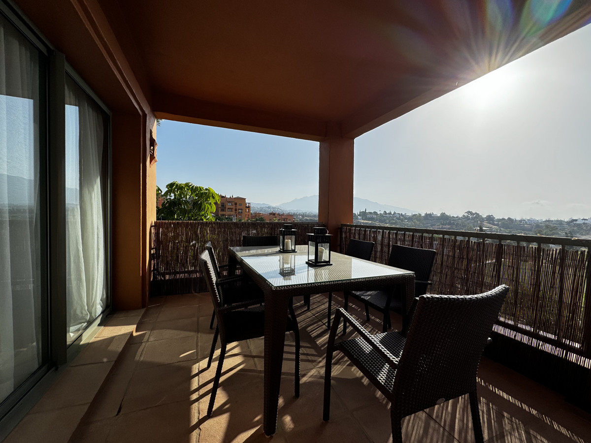 Se vende Apartamento Planta Media de 2 dormitorios en Costa Del Sol, Málaga, España