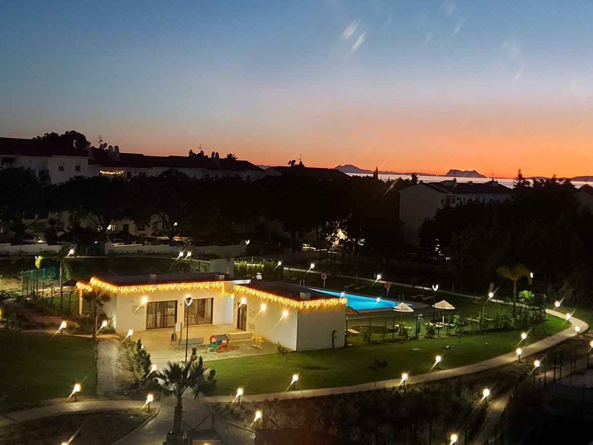 Se vende Apartamento Planta Baja de 2 dormitorios en Costa Del Sol, Málaga, España