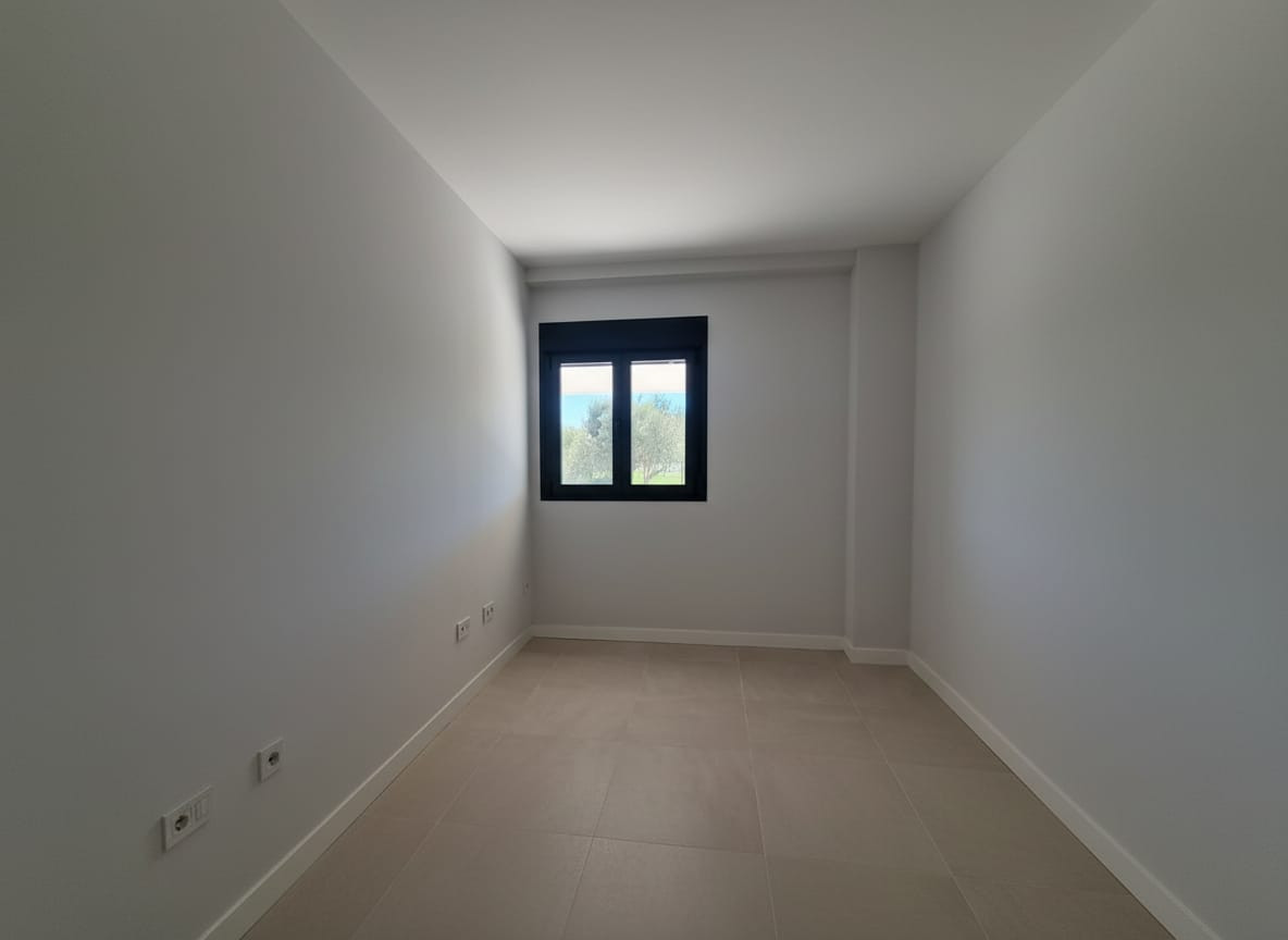 Se vende Apartamento Planta Baja de 2 dormitorios en Costa Del Sol, Málaga, España