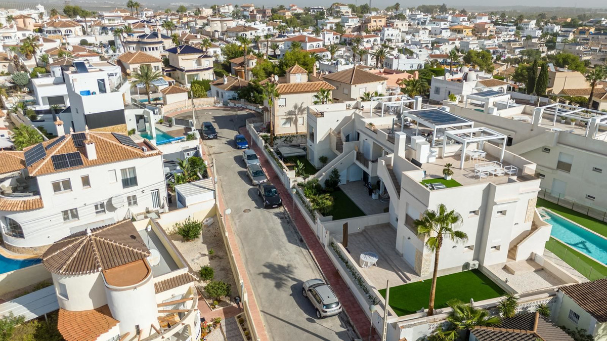 Se vende Ático de 2 dormitorios en Costa Blanca, Alicante, España