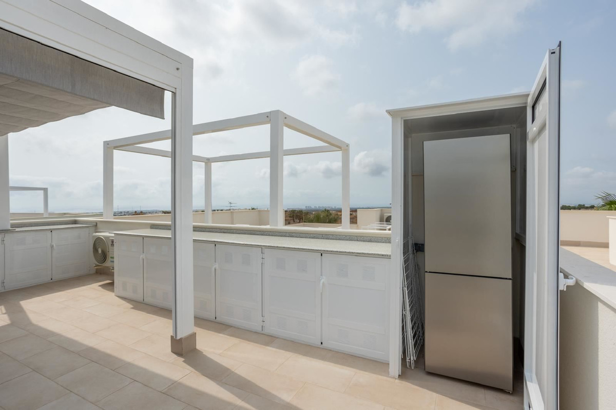 Se vende Ático de 2 dormitorios en Costa Blanca, Alicante, España