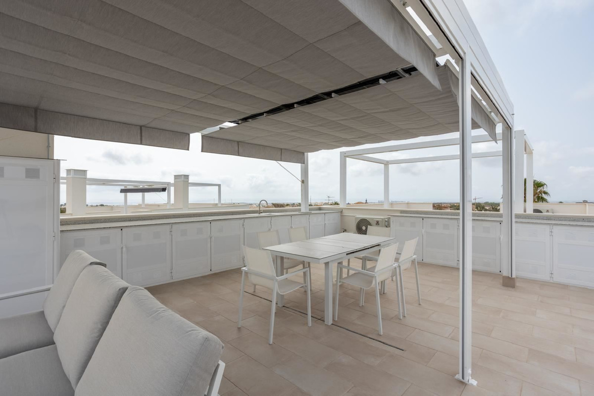 Se vende Ático de 2 dormitorios en Costa Blanca, Alicante, España