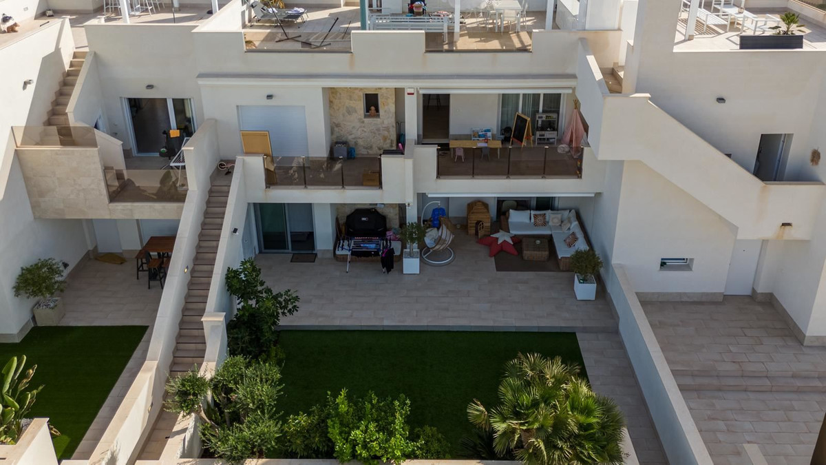 Se vende Ático de 2 dormitorios en Costa Blanca, Alicante, España