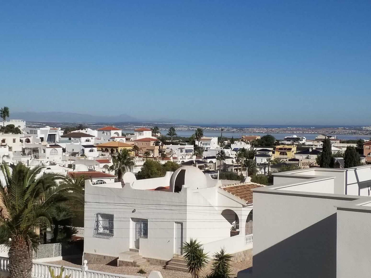 Se vende Ático de 2 dormitorios en Costa Blanca, Alicante, España