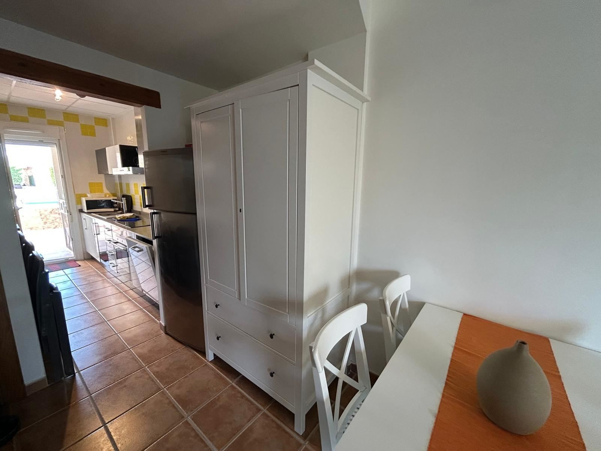 2 Bed Townhouse for sale in Mil Palmeras Costa Blanca, Alicante, Spain