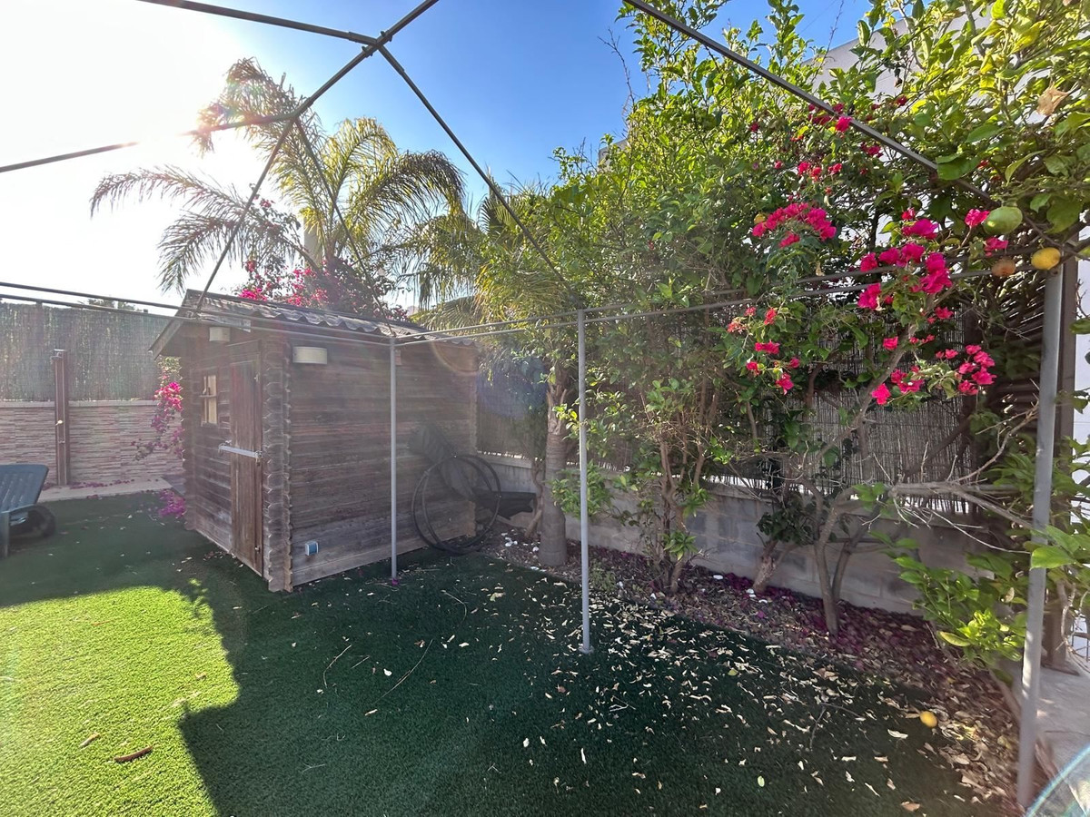 2 Bed Townhouse for sale in Mil Palmeras Costa Blanca, Alicante, Spain