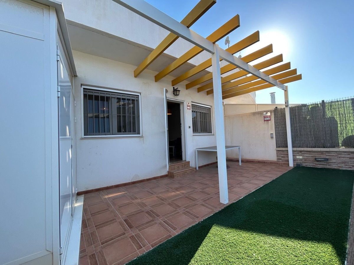 2 Bed Townhouse for sale in Mil Palmeras Costa Blanca, Alicante, Spain