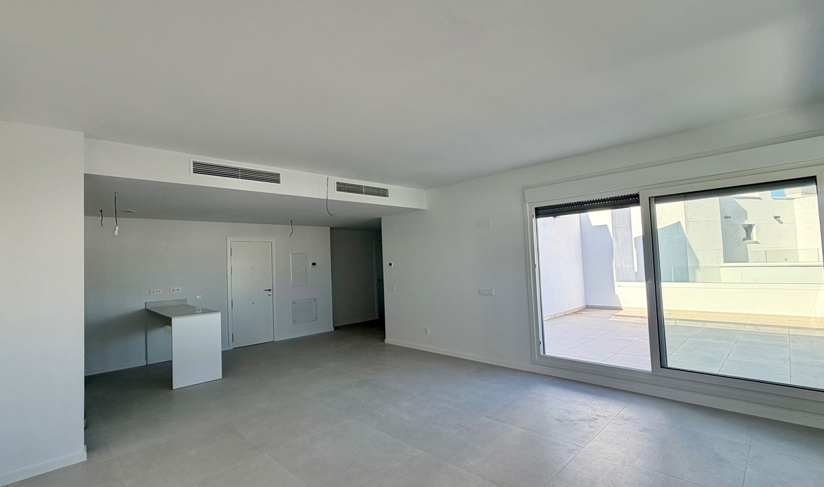 3 Bed Apartment for sale in Estepona Costa Del Sol, Málaga, Spain