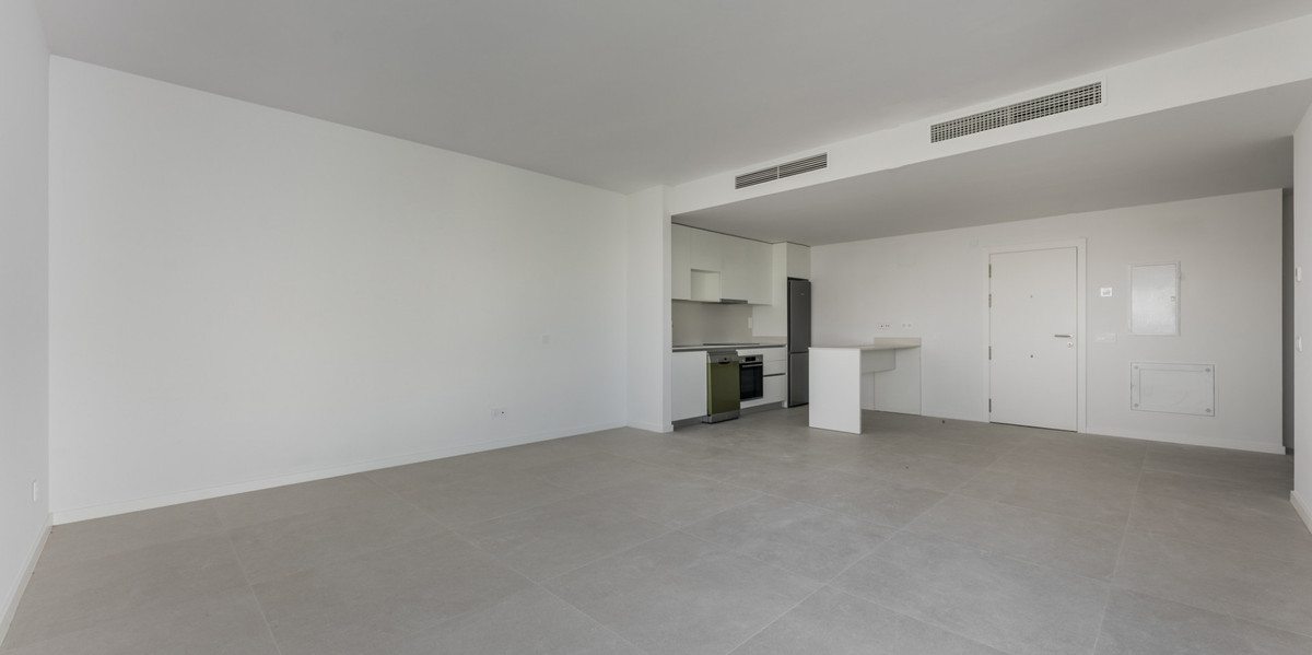 3 Bed Apartment for sale in Estepona Costa Del Sol, Málaga, Spain