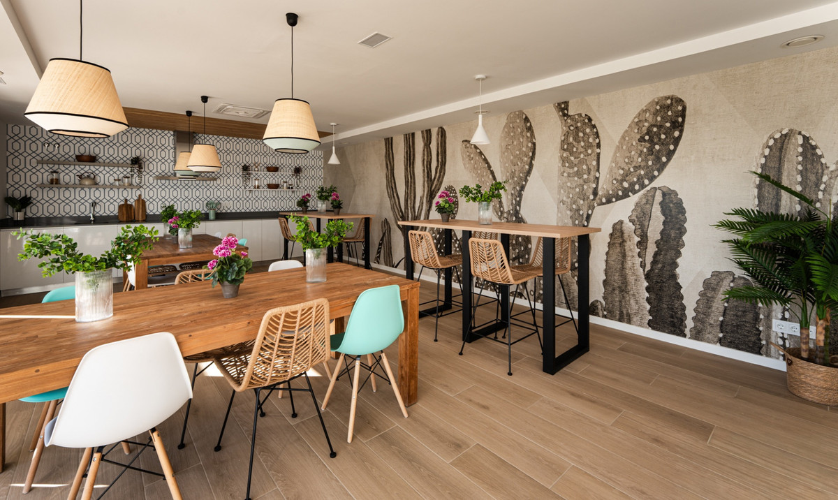 3 Bed Apartment for sale in Estepona Costa Del Sol, Málaga, Spain