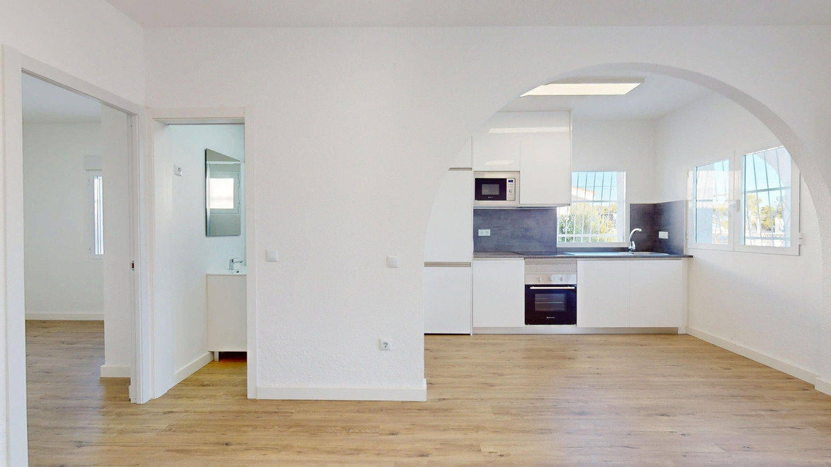 2 Bed Townhouse for sale in Villamartin Costa Blanca, Alicante, Spain