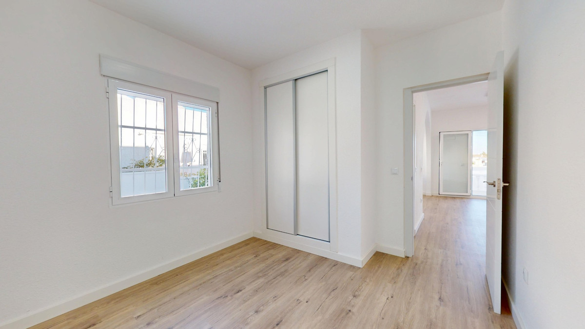 2 Bed Townhouse for sale in Villamartin Costa Blanca, Alicante, Spain