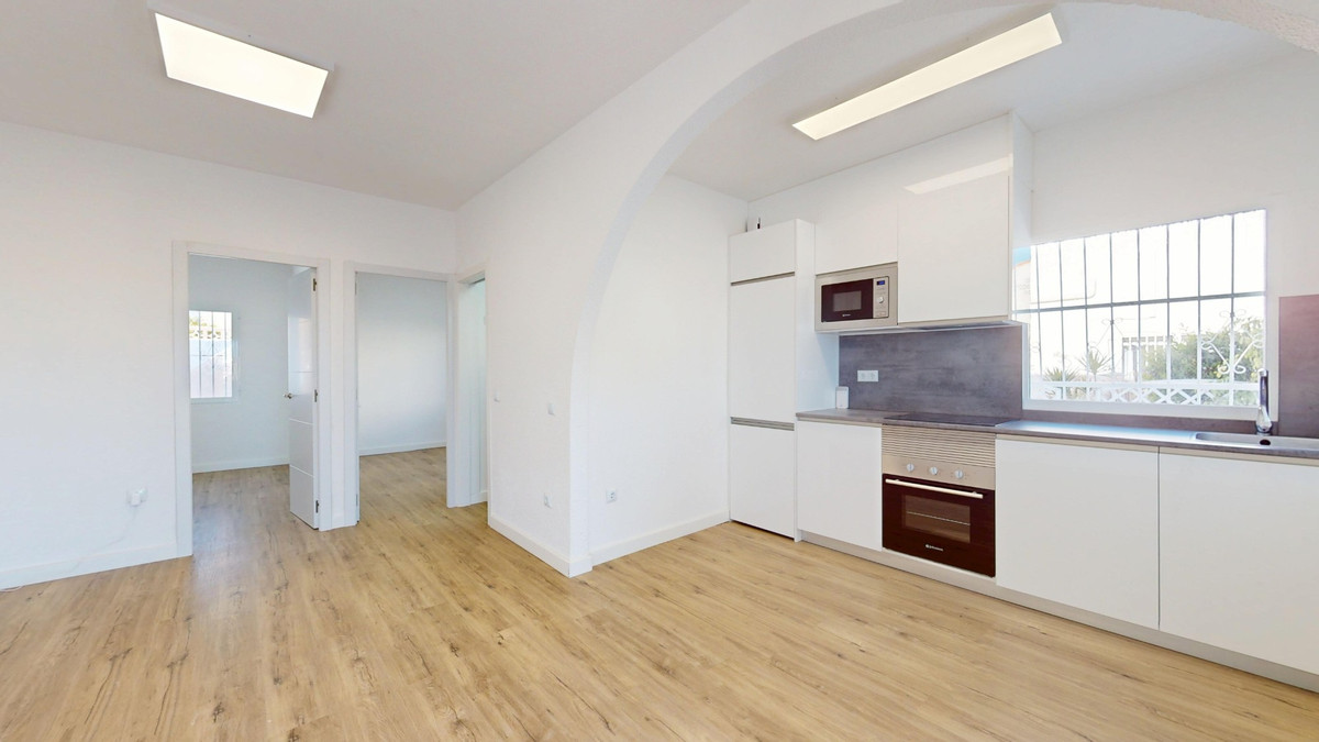 2 Bed Townhouse for sale in Villamartin Costa Blanca, Alicante, Spain
