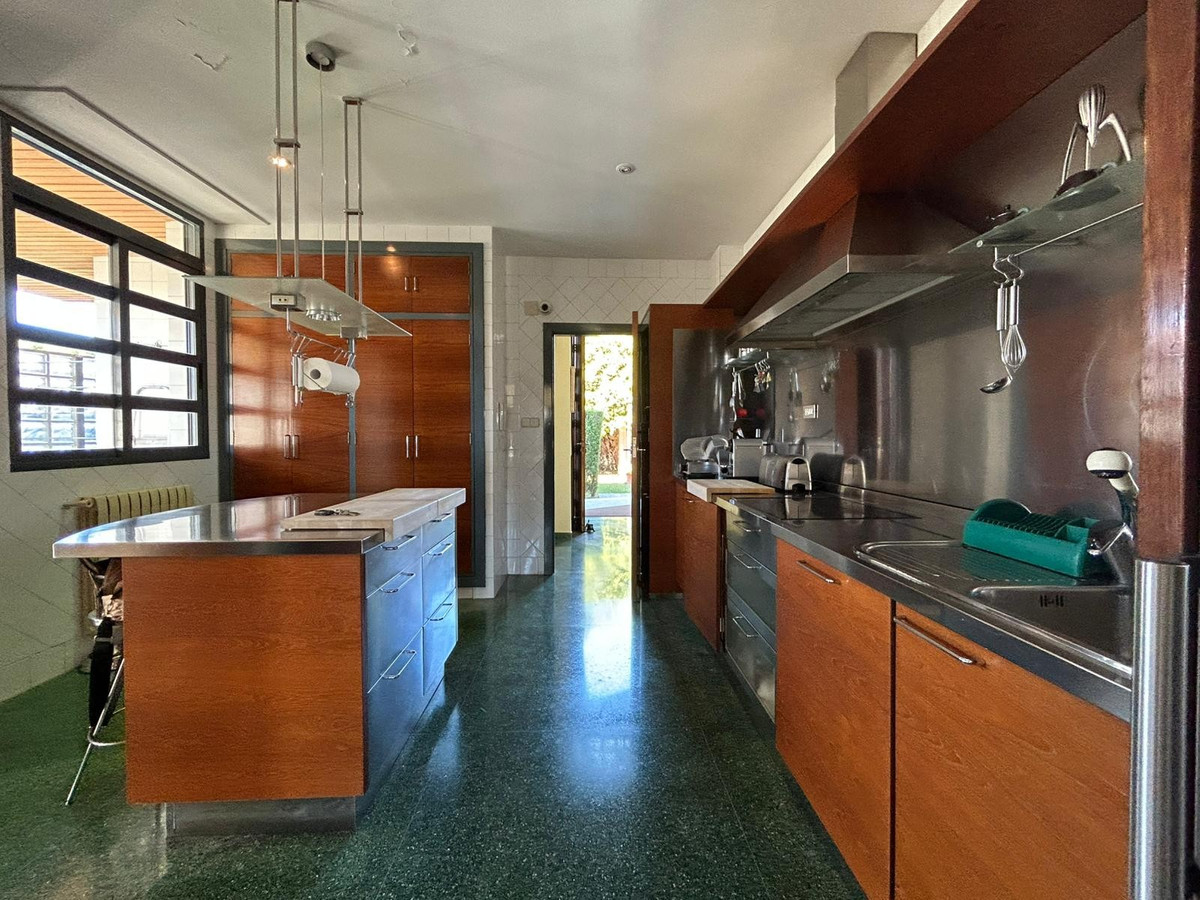 4 Bed Townhouse for sale in Dehesa De Campoamor Costa Blanca, Alicante, Spain