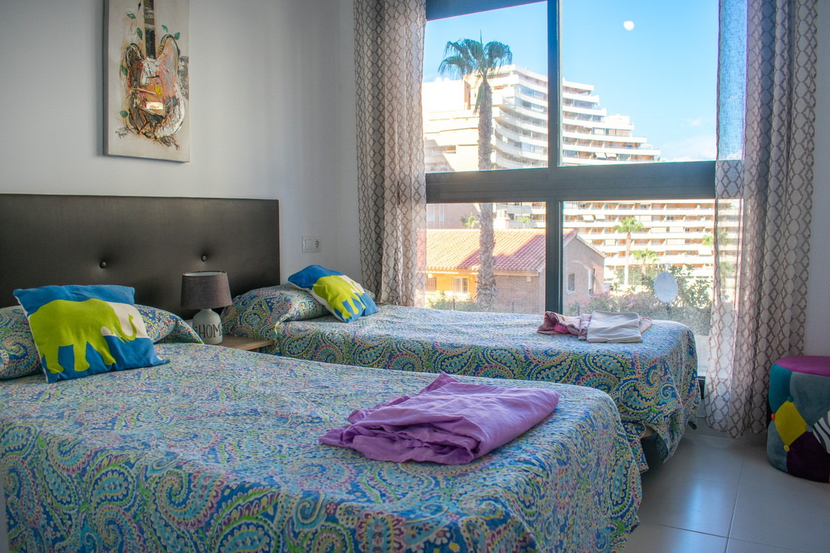 Se vende Apartamento Planta Baja de 2 dormitorios en Costa Blanca, Alicante, España
