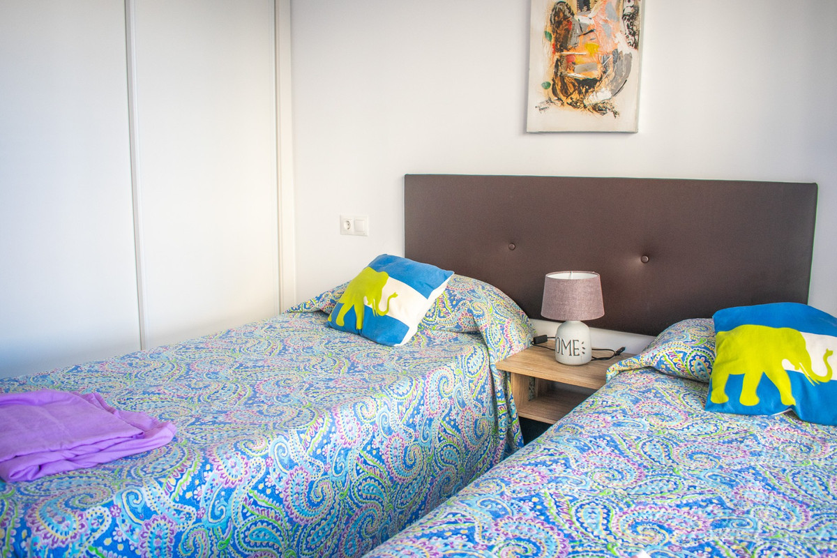 Se vende Apartamento Planta Baja de 2 dormitorios en Costa Blanca, Alicante, España